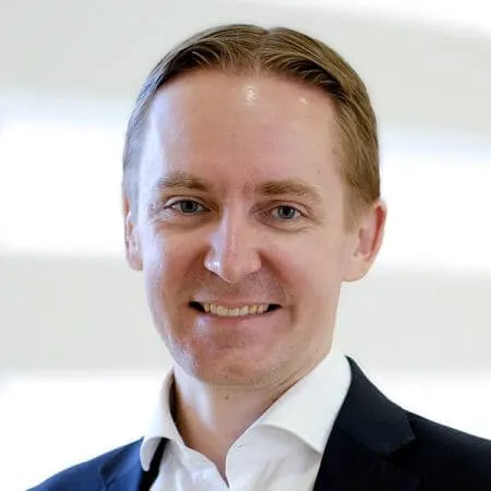 Julian Serafini, CFA