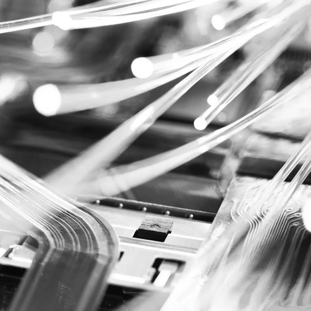 multi-asset-promo-bw